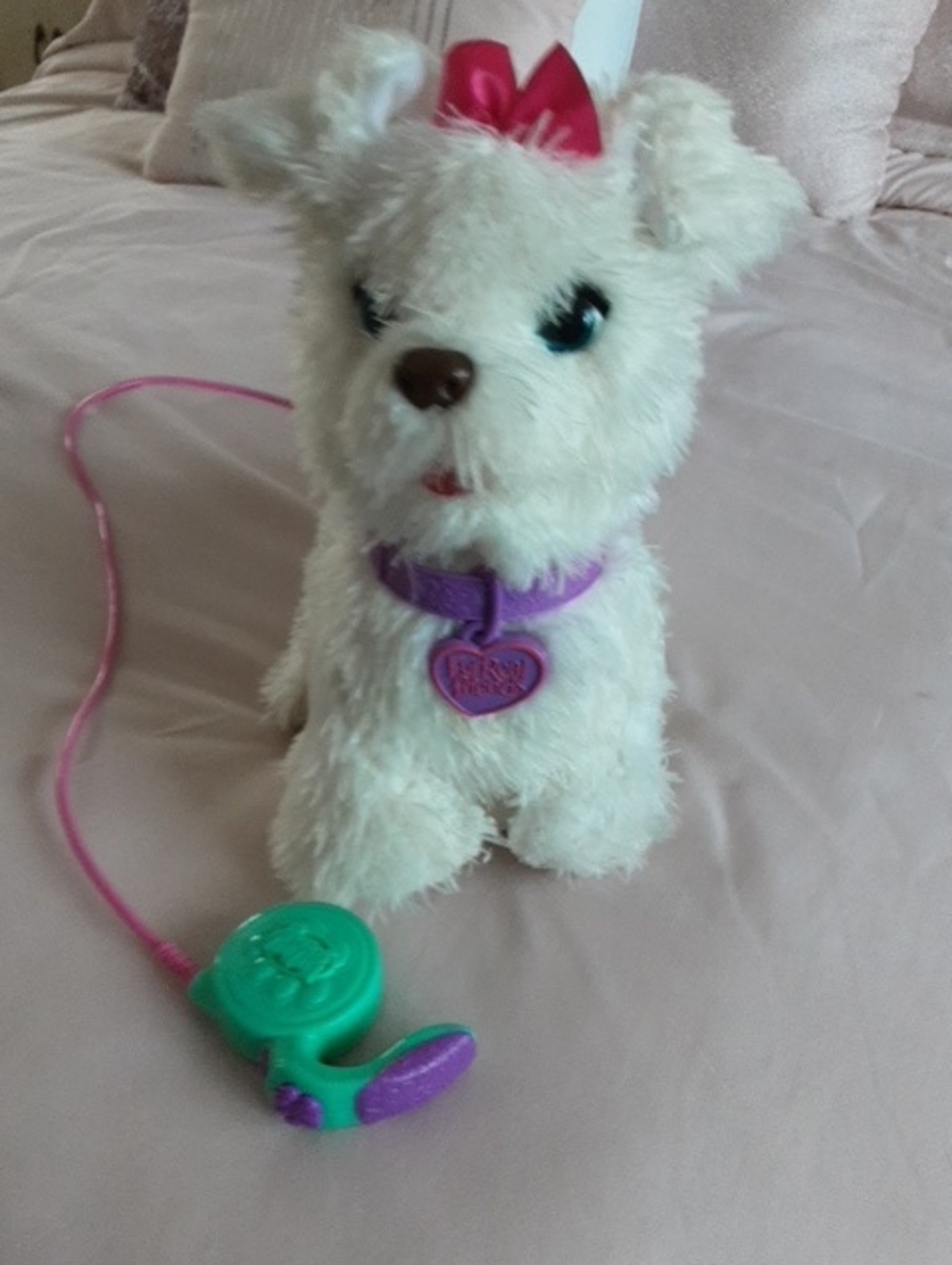 2013 FurReal Friends GoGo Walking Pup Dog.